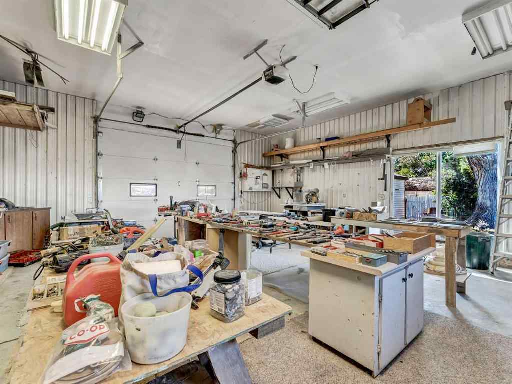 MLS® A2252537 - 338 2 Street SW in NONE Redcliff, Residential