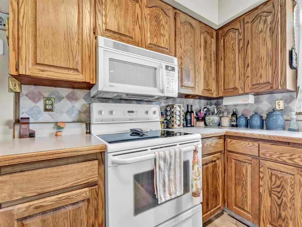 MLS® A2252537 - 338 2 Street SW in NONE Redcliff, Residential