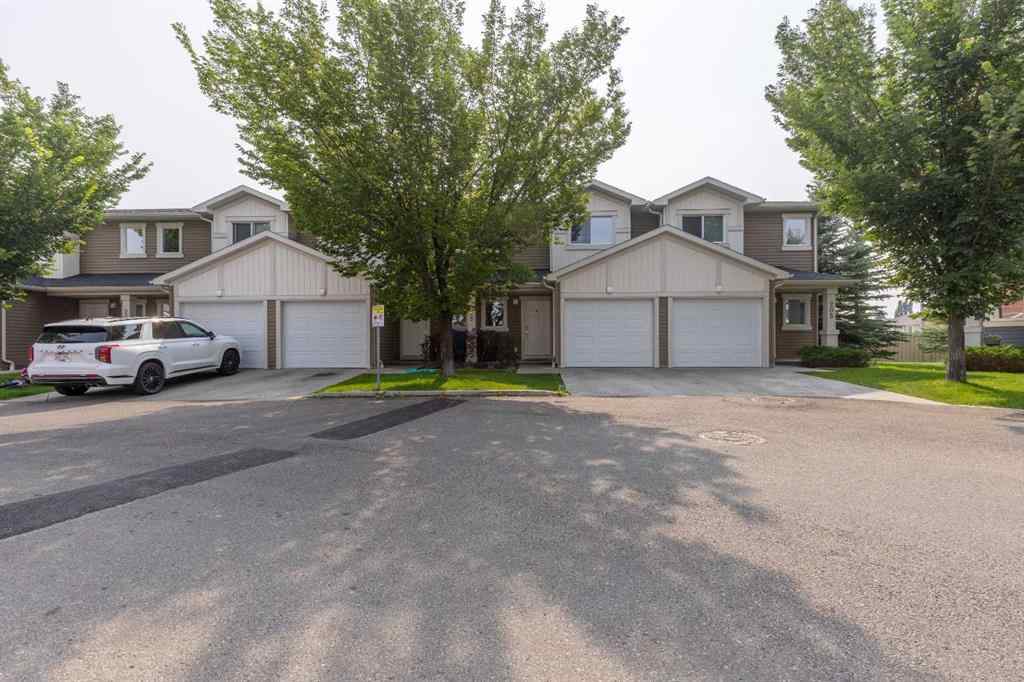 MLS® A2252538 - Unit #2 205 Silkstone Road W in Copperwood Lethbridge, Residential