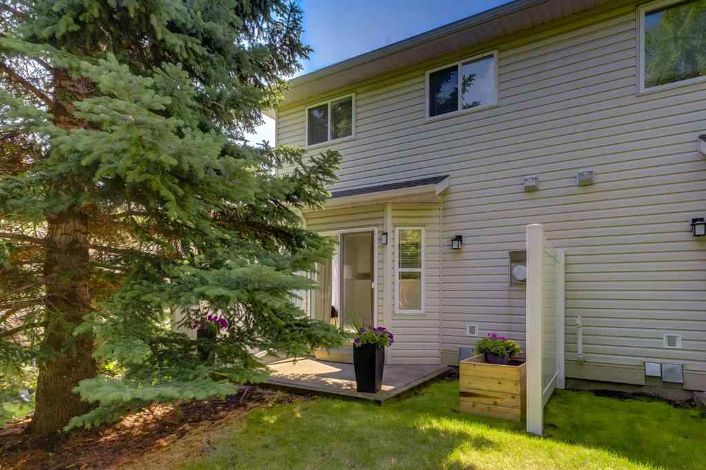 MLS® A2252540 - 16 Millrise Green SW in Millrise Calgary, Residential