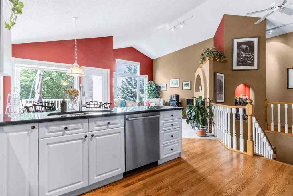 MLS® A2252543 - 8 Mt Copper Green SE in McKenzie Lake Calgary, Residential