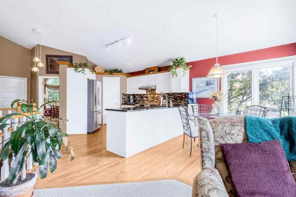 MLS® A2252543 - 8 Mt Copper Green SE in McKenzie Lake Calgary, Residential