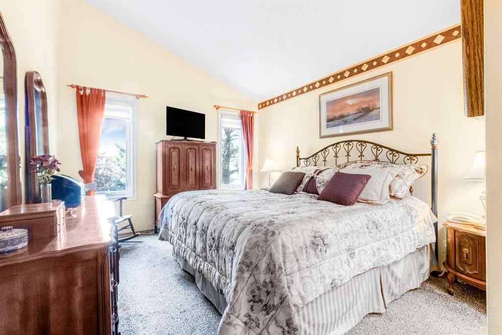 MLS® A2252543 - 8 Mt Copper Green SE in McKenzie Lake Calgary, Residential