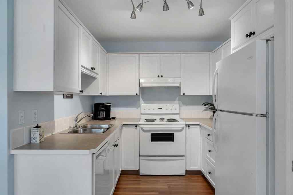 MLS® A2252548 - Unit #6 156 Canoe Drive SW in Canals Airdrie, Residential