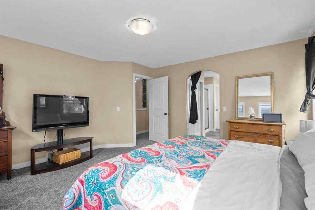 MLS® A2252549 - 212 Crystal Green Place  in Crystal Green Okotoks, Residential