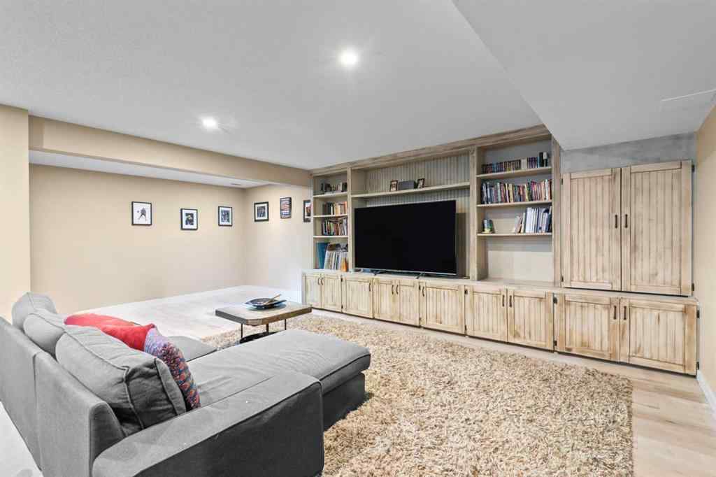MLS® A2252549 - 212 Crystal Green Place  in Crystal Green Okotoks, Residential