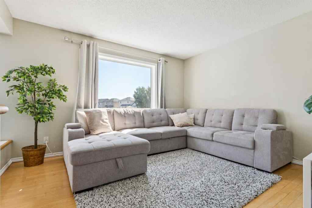 MLS® A2252556 - 42 Somerside Place SW in Somerset Calgary, Residential
