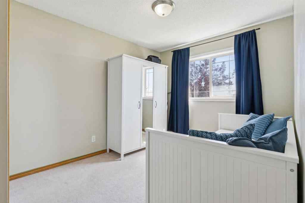 MLS® A2252556 - 42 Somerside Place SW in Somerset Calgary, Residential