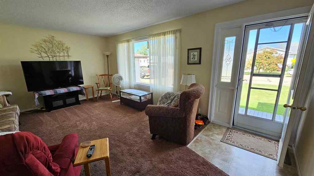 MLS® A2252557 - 5006 55 Avenue  in NONE Castor, Residential