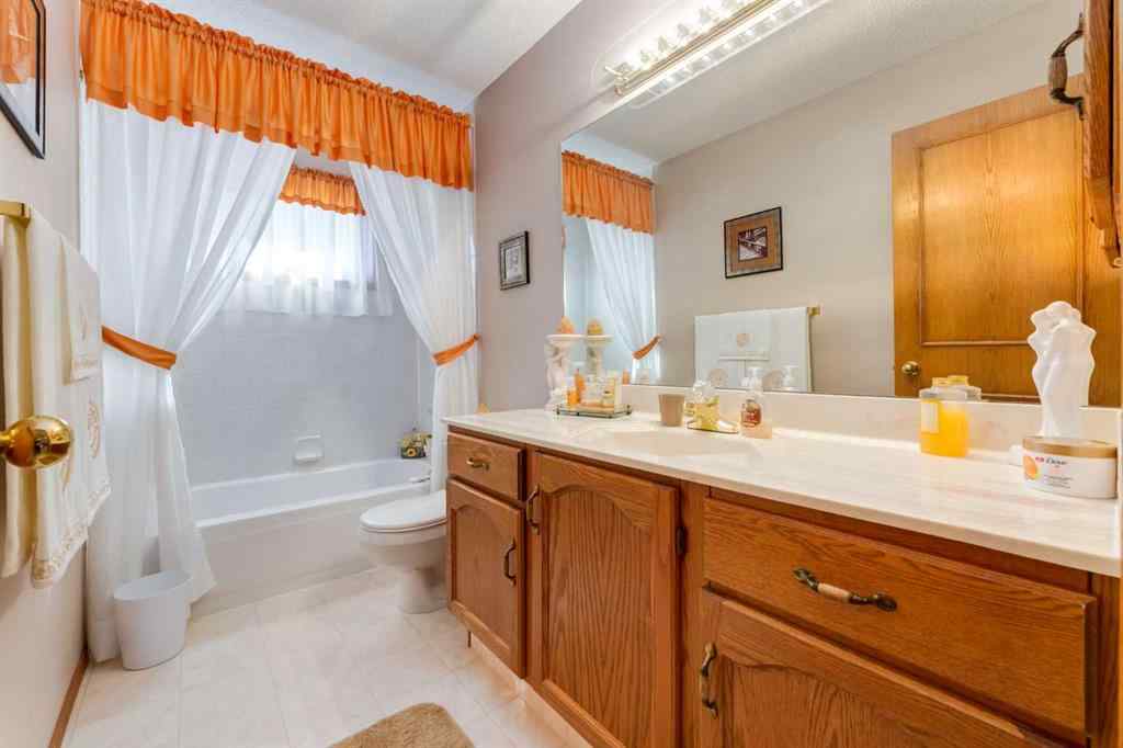 MLS® A2252558 - 180 Edgevalley Circle NW in Edgemont Calgary, Residential