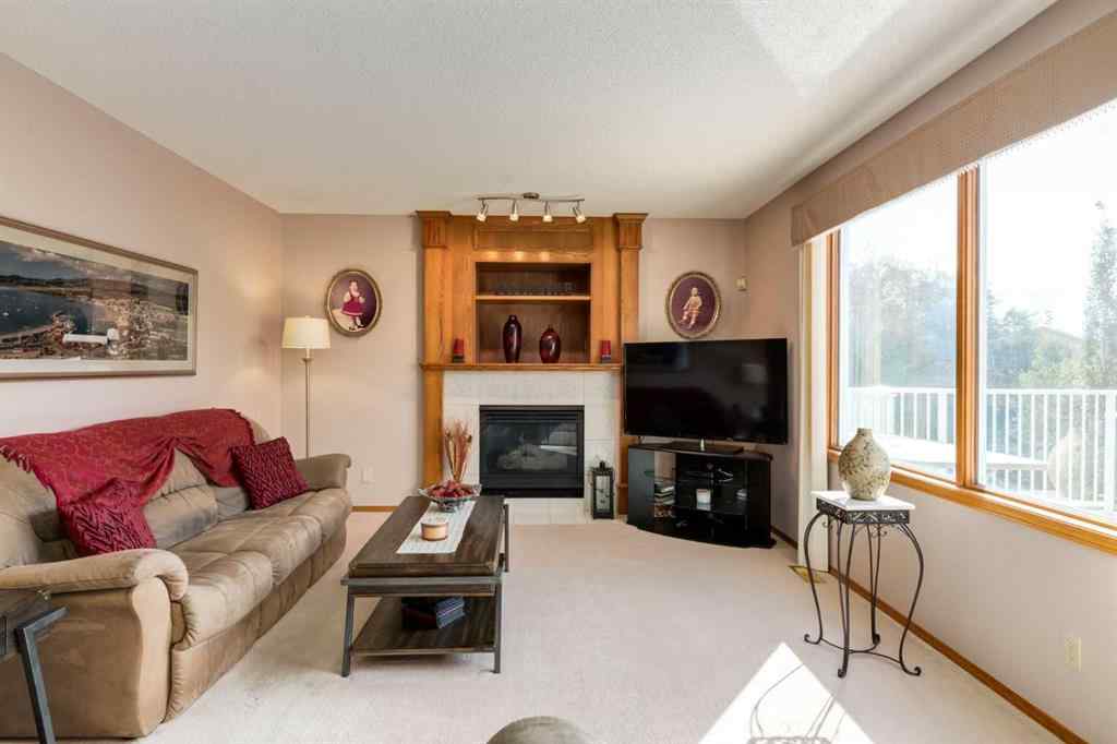 MLS® A2252558 - 180 Edgevalley Circle NW in Edgemont Calgary, Residential
