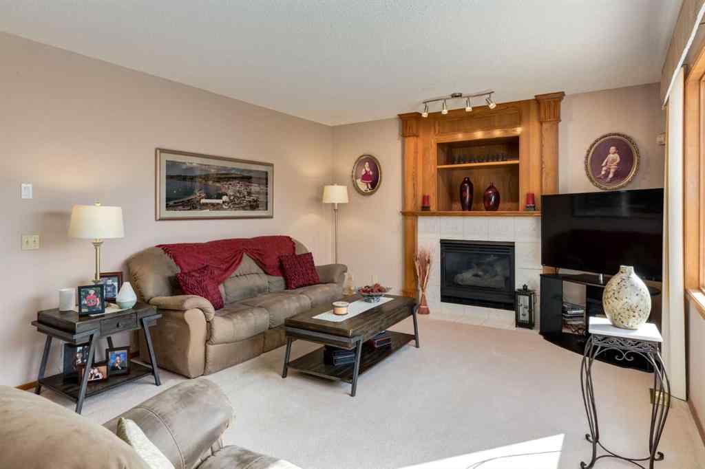 MLS® A2252558 - 180 Edgevalley Circle NW in Edgemont Calgary, Residential