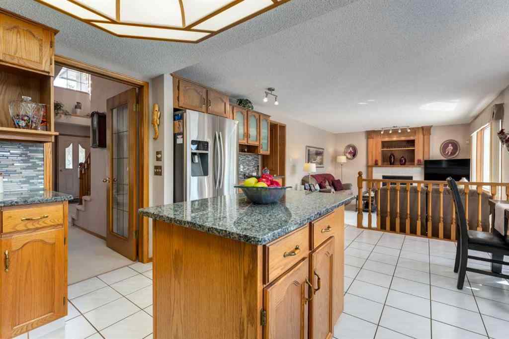 MLS® A2252558 - 180 Edgevalley Circle NW in Edgemont Calgary, Residential