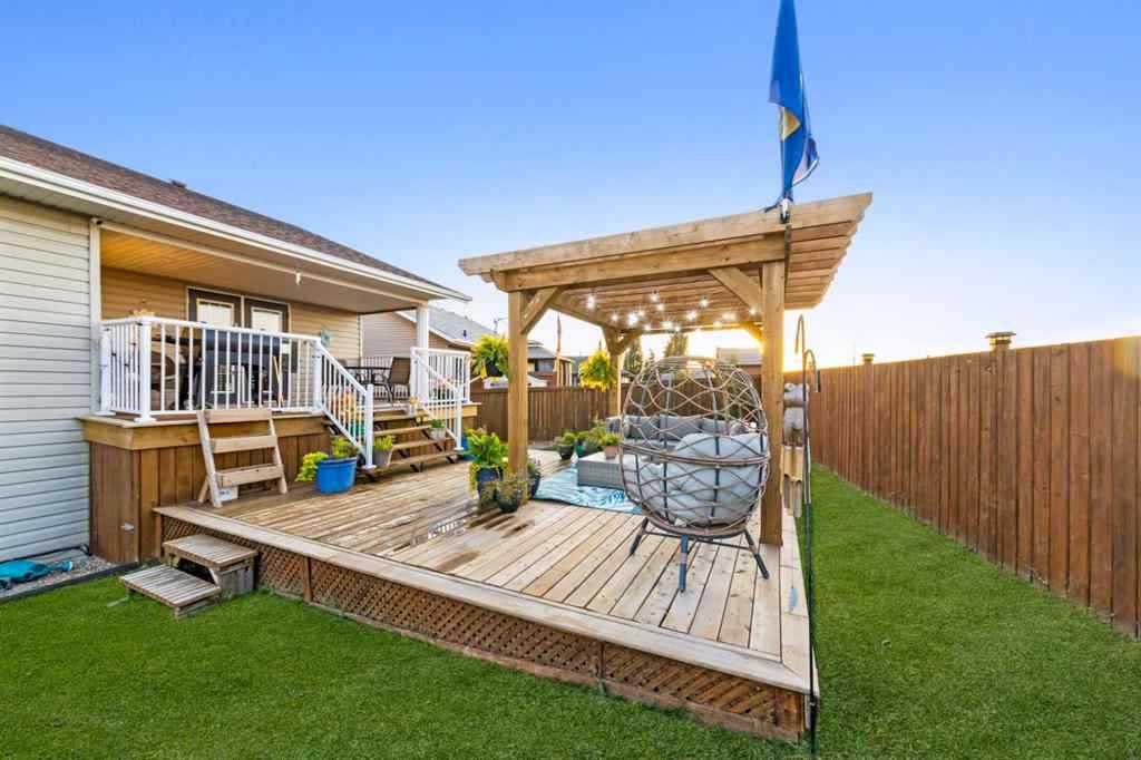 MLS® A2252560 - 6304 42 Street  in Parkview Estates Lloydminster, Residential