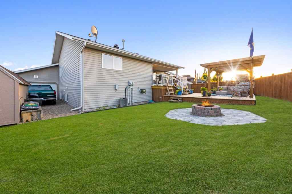 MLS® A2252560 - 6304 42 Street  in Parkview Estates Lloydminster, Residential