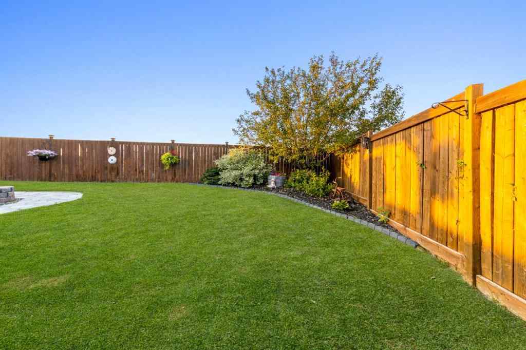 MLS® A2252560 - 6304 42 Street  in Parkview Estates Lloydminster, Residential