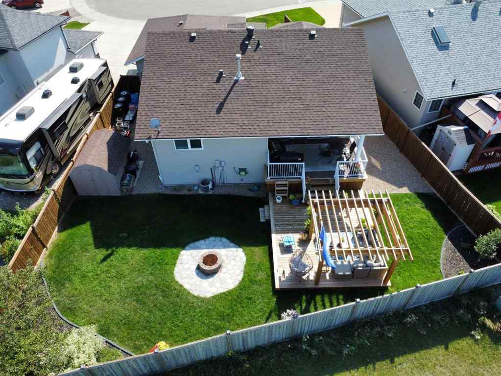 MLS® A2252560 - 6304 42 Street  in Parkview Estates Lloydminster, Residential