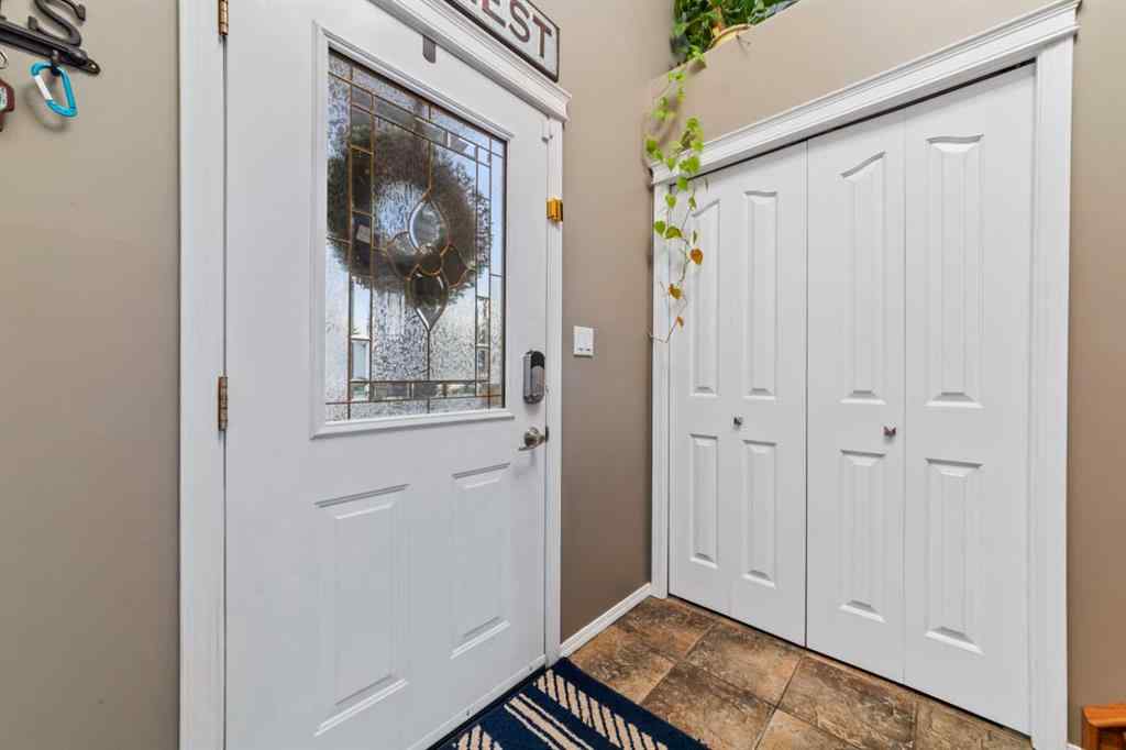 MLS® A2252560 - 6304 42 Street  in Parkview Estates Lloydminster, Residential