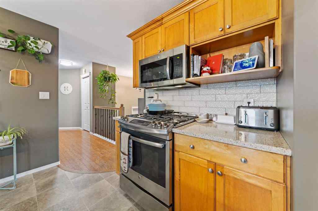 MLS® A2252560 - 6304 42 Street  in Parkview Estates Lloydminster, Residential