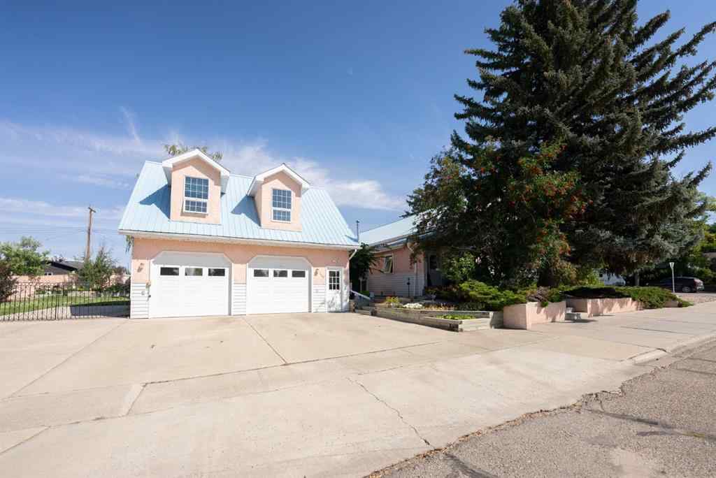 MLS® A2252561 - 329 2 Avenue NE in NONE Milk River, Residential