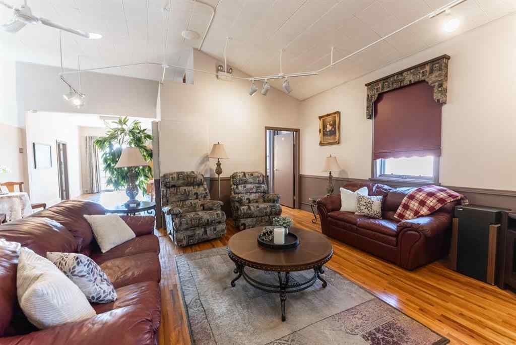 MLS® A2252561 - 329 2 Avenue NE in NONE Milk River, Residential