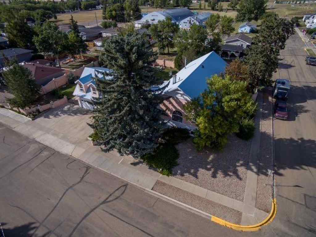 MLS® A2252561 - 329 2 Avenue NE in NONE Milk River, Residential