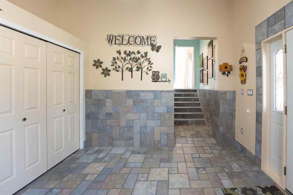 MLS® A2252561 - 329 2 Avenue NE in NONE Milk River, Residential