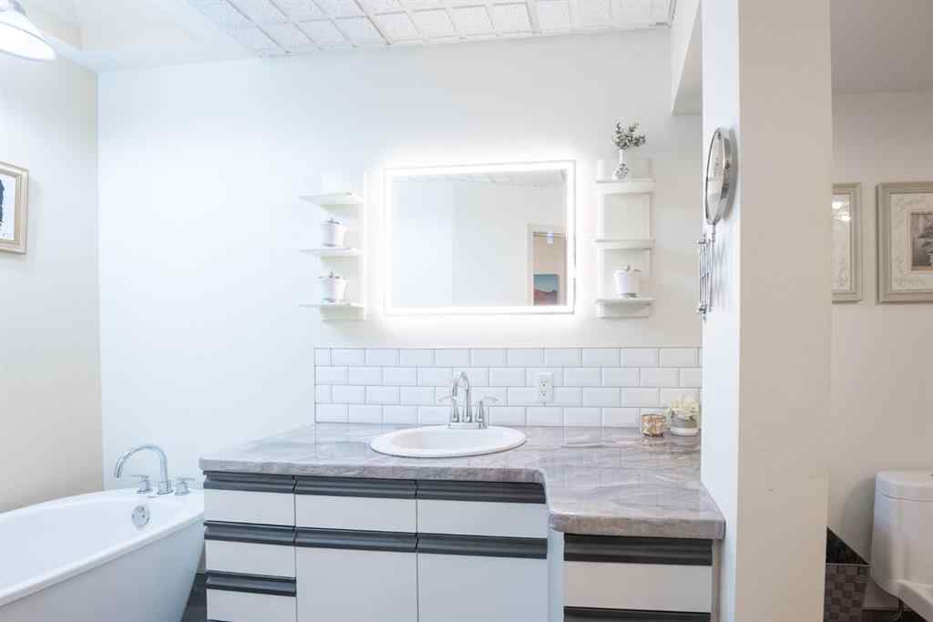 MLS® A2252561 - 329 2 Avenue NE in NONE Milk River, Residential