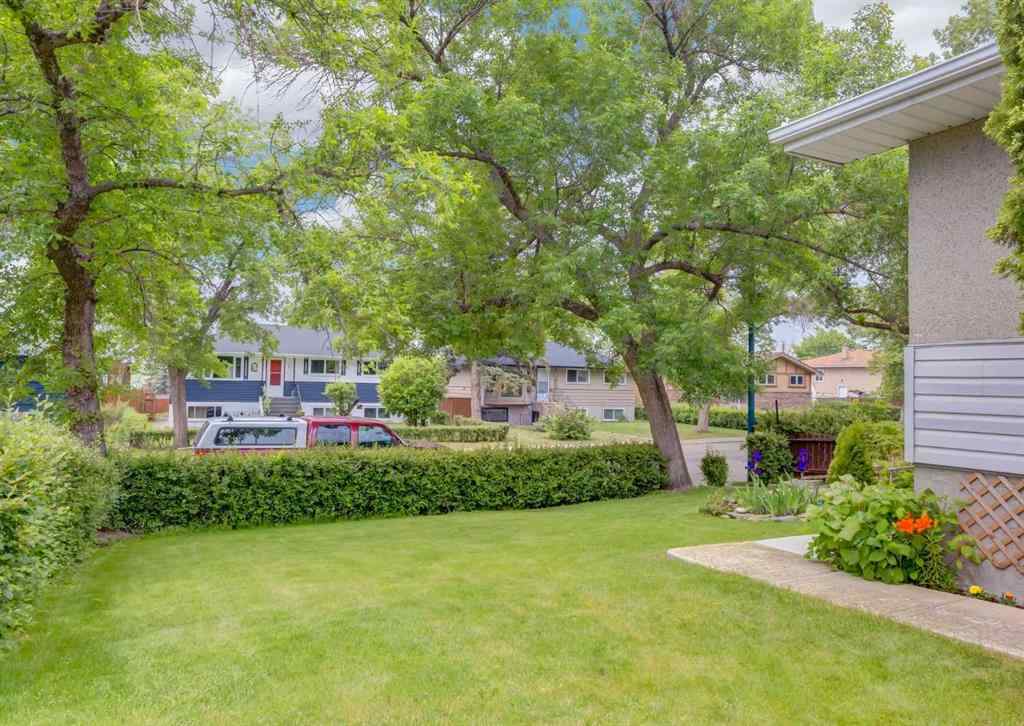 MLS® A2252563 - 1040 16 Street NE in Mayland Heights Calgary, Residential