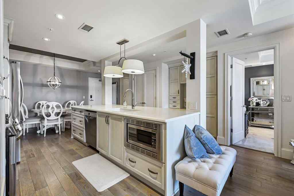 MLS® A2252565 - Unit #205 211 Quarry Way SE in Douglasdale/Glen Calgary, Residential