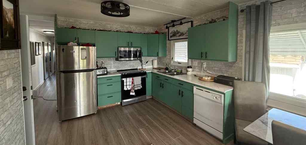 MLS® A2252567 - 64 Greenwood Villa   in Newcastle Drumheller, Mobile