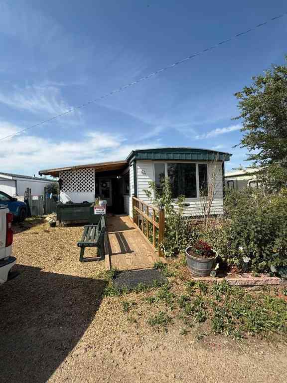 MLS® A2252567 - 64 Greenwood Villa   in Newcastle Drumheller, Mobile