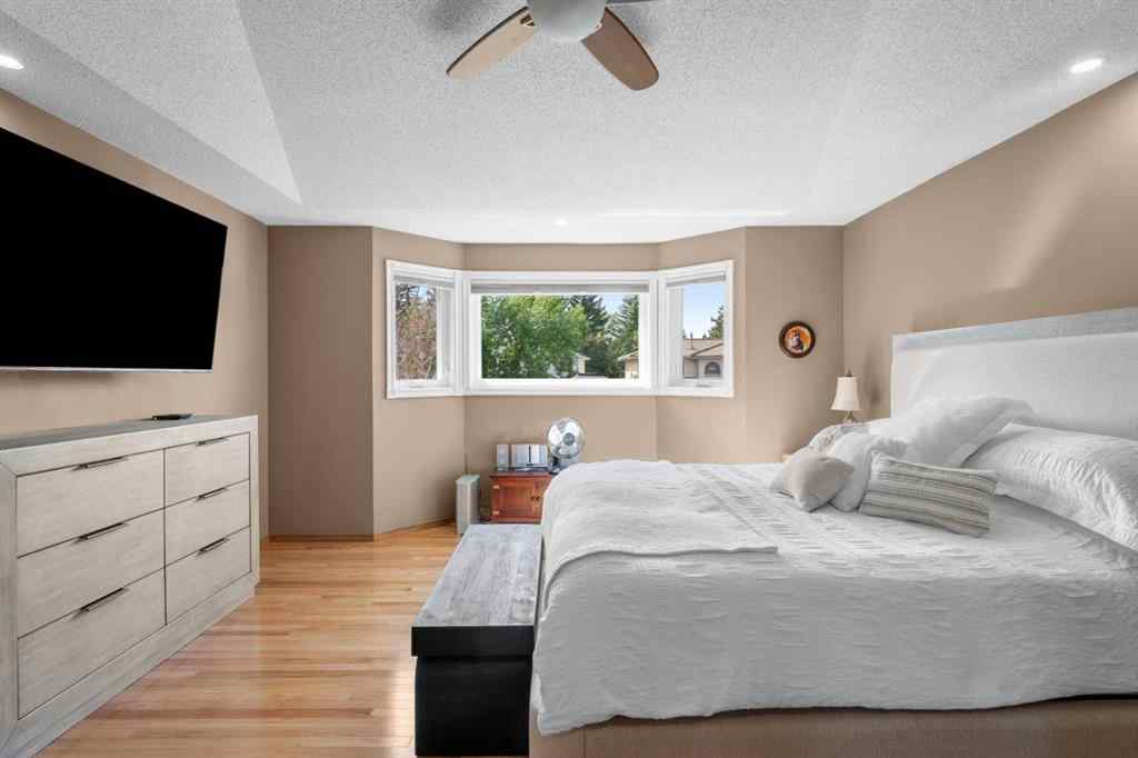 MLS® A2252570 - 87 Shawnee Crescent SW in Shawnee Slopes Calgary, Residential