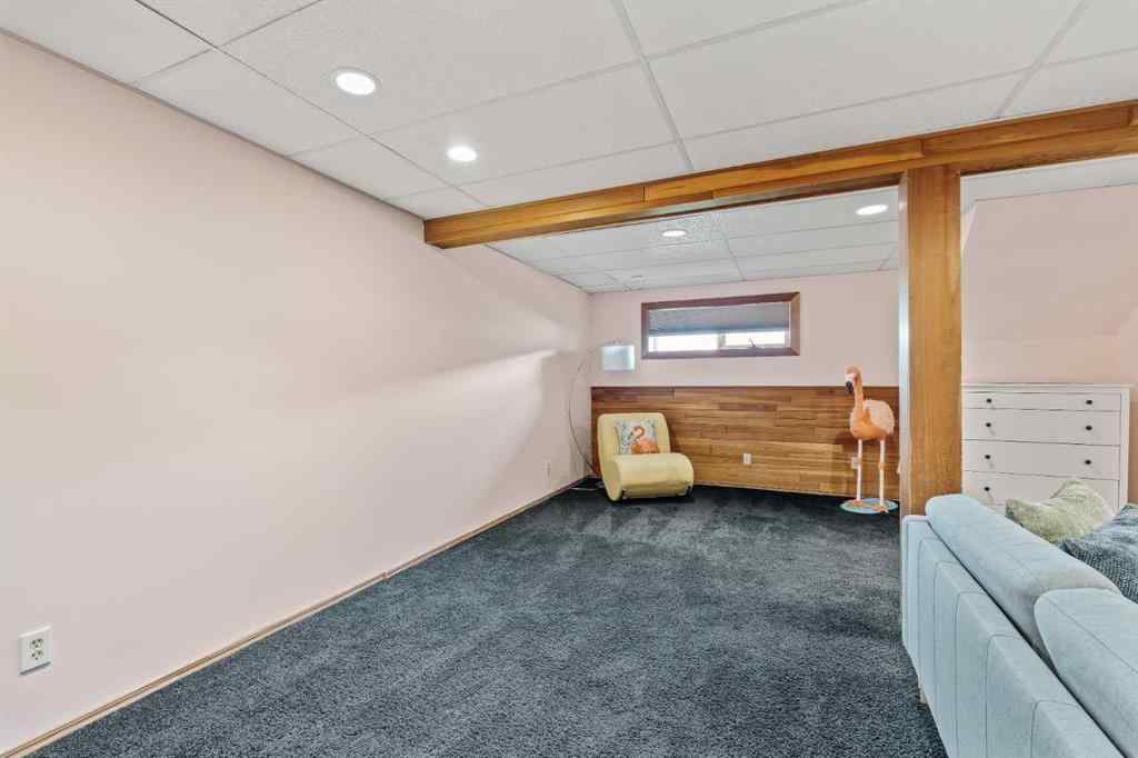 MLS® A2252571 - 20 Hunters Gate  in Hunters Glen Okotoks, Residential