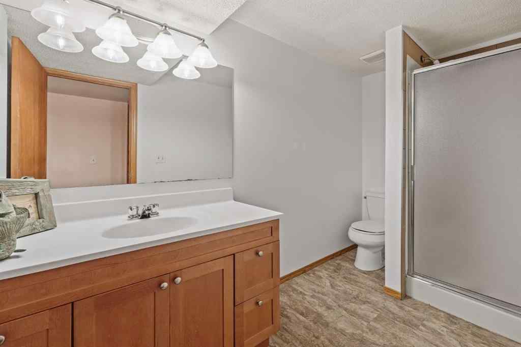 MLS® A2252571 - 20 Hunters Gate  in Hunters Glen Okotoks, Residential