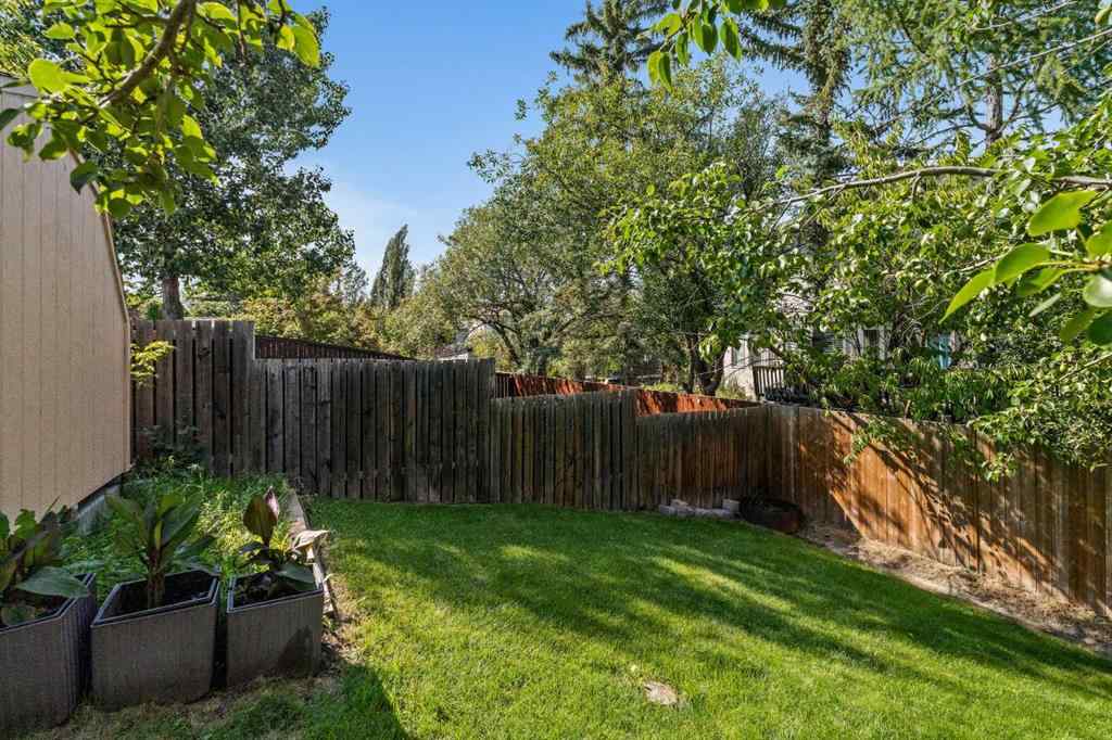 MLS® A2252571 - 20 Hunters Gate  in Hunters Glen Okotoks, Residential