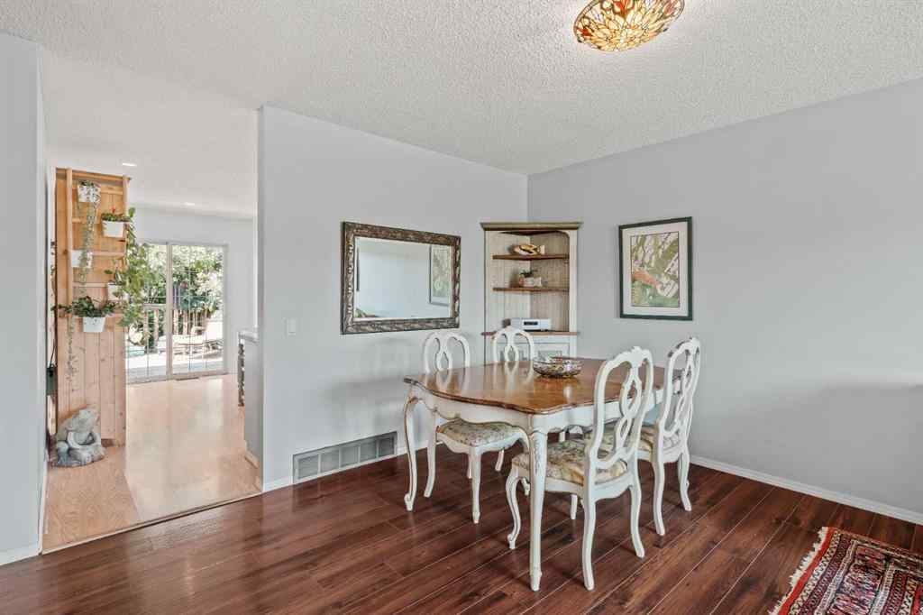 MLS® A2252571 - 20 Hunters Gate  in Hunters Glen Okotoks, Residential