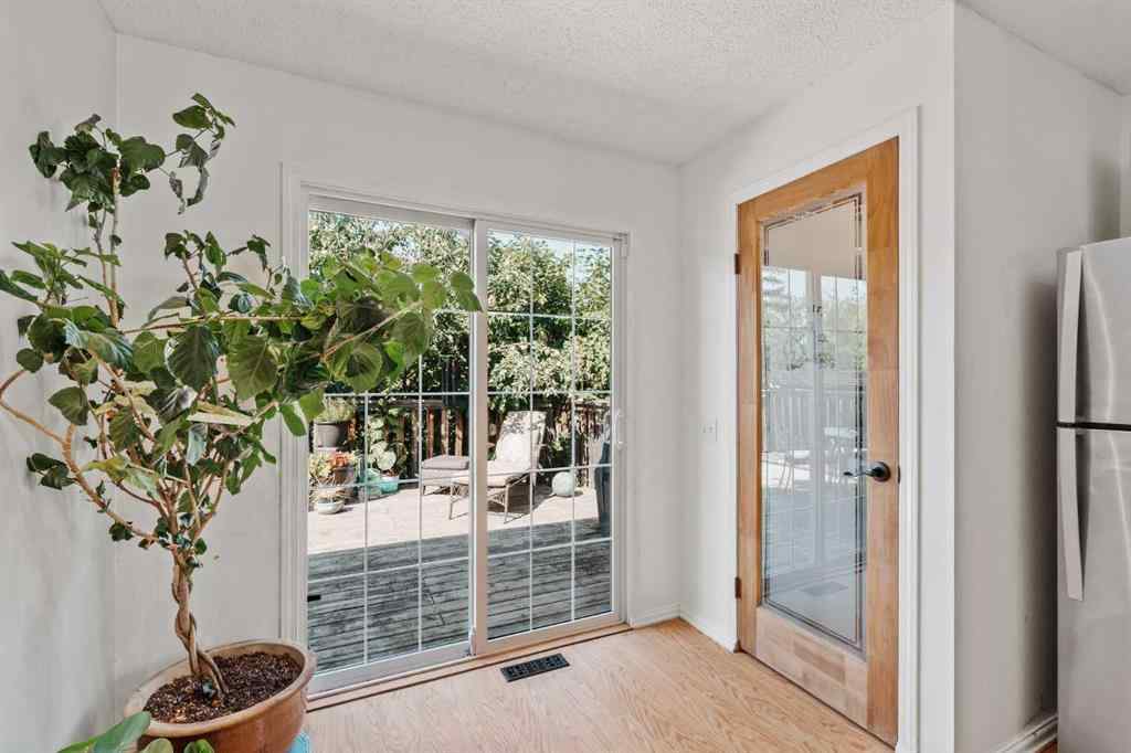 MLS® A2252571 - 20 Hunters Gate  in Hunters Glen Okotoks, Residential