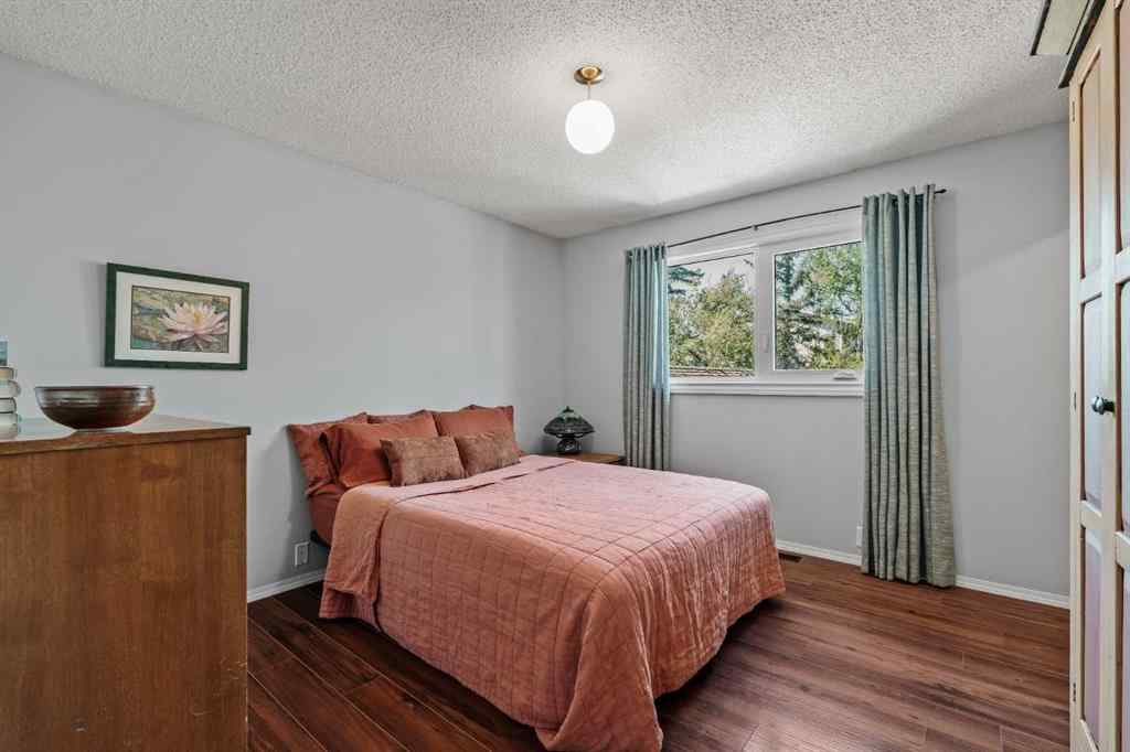 MLS® A2252571 - 20 Hunters Gate  in Hunters Glen Okotoks, Residential
