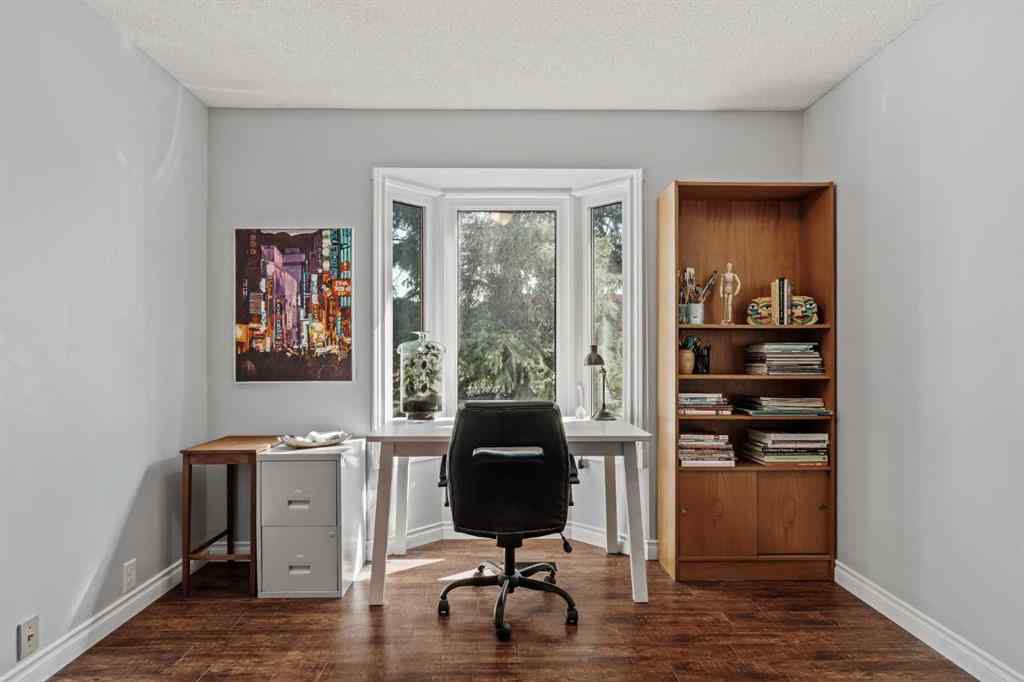 MLS® A2252571 - 20 Hunters Gate  in Hunters Glen Okotoks, Residential
