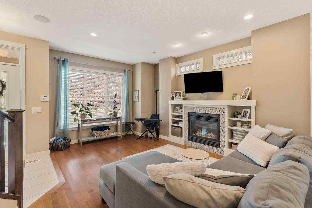 MLS® A2252572 - Unit #1 1930 35 Street SW in Killarney/Glengarry Calgary, Residential