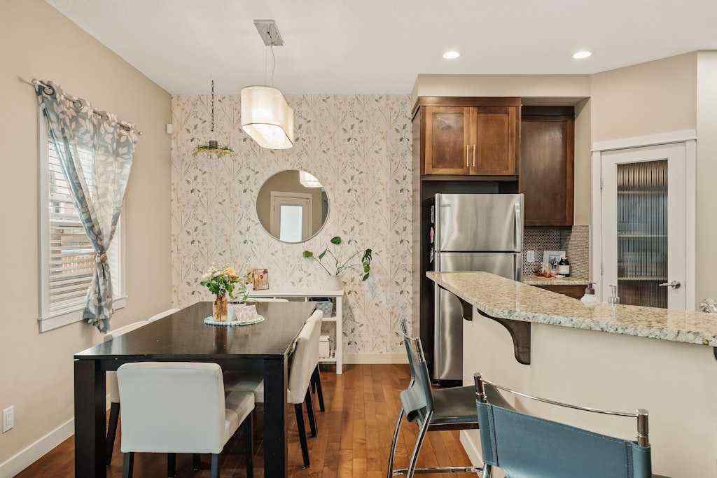 MLS® A2252572 - Unit #1 1930 35 Street SW in Killarney/Glengarry Calgary, Residential