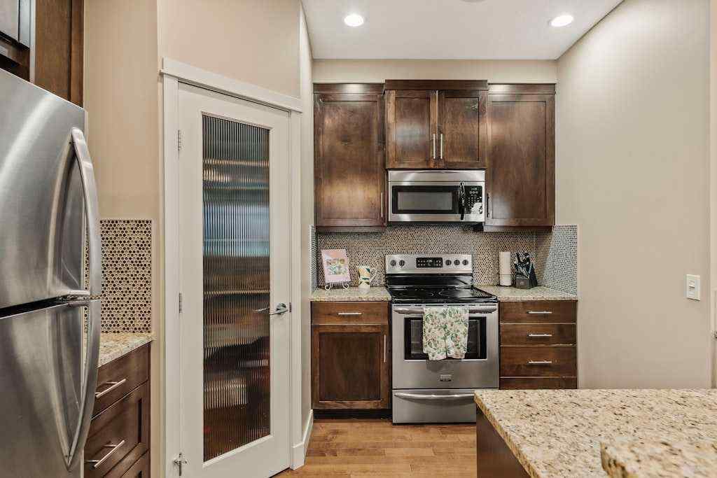MLS® A2252572 - Unit #1 1930 35 Street SW in Killarney/Glengarry Calgary, Residential
