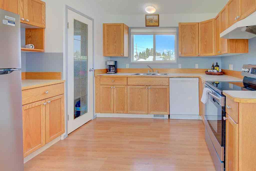 MLS® A2252579 - 4645 52 Avenue  in NONE Rimbey, Residential