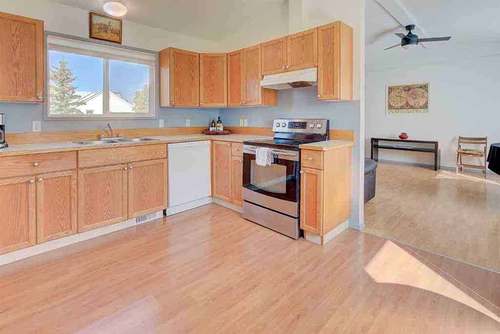 MLS® A2252579 - 4645 52 Avenue  in NONE Rimbey, Residential
