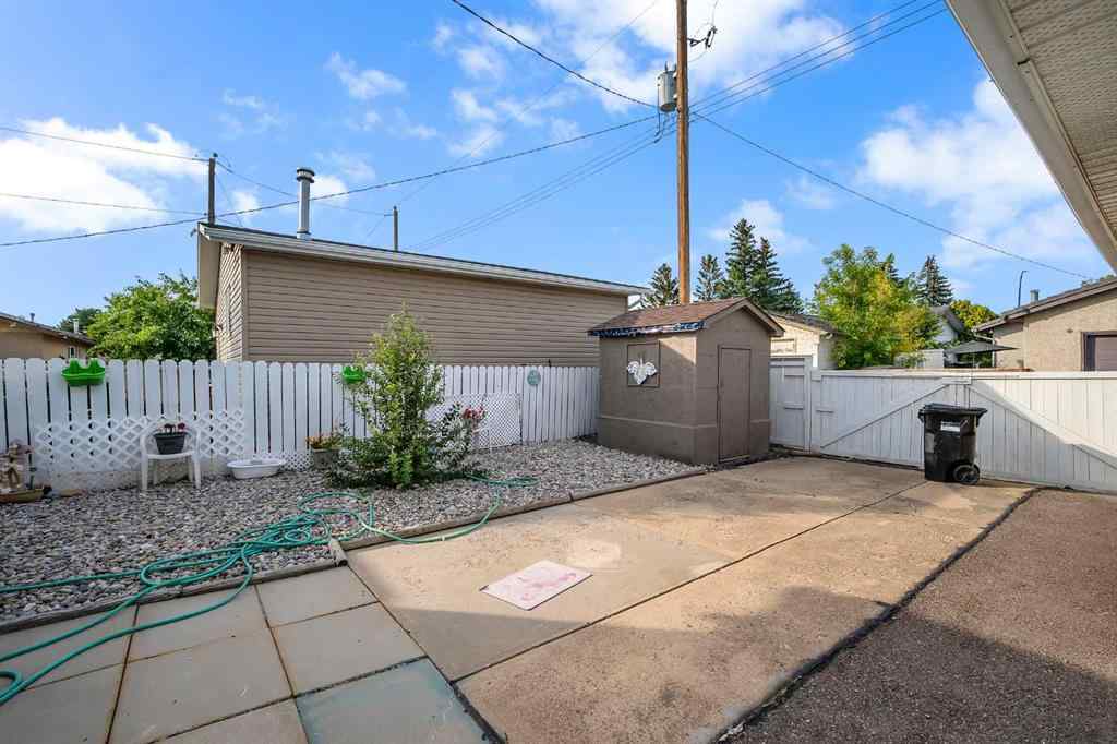MLS® A2252582 - 5848 Maddock Drive NE in Marlborough Park Calgary, Residential