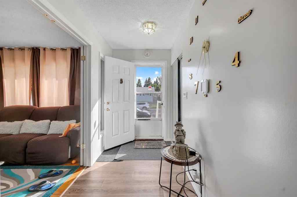 MLS® A2252582 - 5848 Maddock Drive NE in Marlborough Park Calgary, Residential