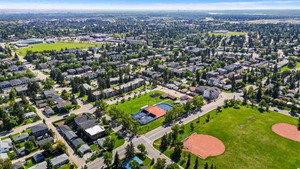 MLS® A2252583 - 3716 44 Street SW in Glenbrook Calgary, Residential