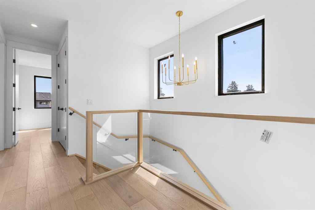 MLS® A2252583 - 3716 44 Street SW in Glenbrook Calgary, Residential