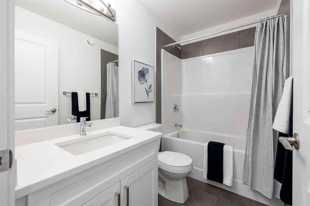 MLS® A2252584 - 25 Heritage Manor  in Heritage Hills Cochrane, Residential